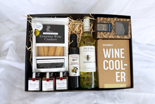 Load image into Gallery viewer, Huski Wine Gift Box