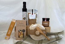 Load image into Gallery viewer, Cheese Lover Box