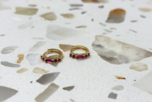 Load image into Gallery viewer, Deco Huggie Hoops