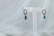 Load image into Gallery viewer, Amelie Earrings