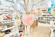 Load image into Gallery viewer, Floral Baubles