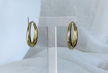 Load image into Gallery viewer, Lara Hoop Earrings