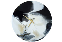 Load image into Gallery viewer, Resin Clock